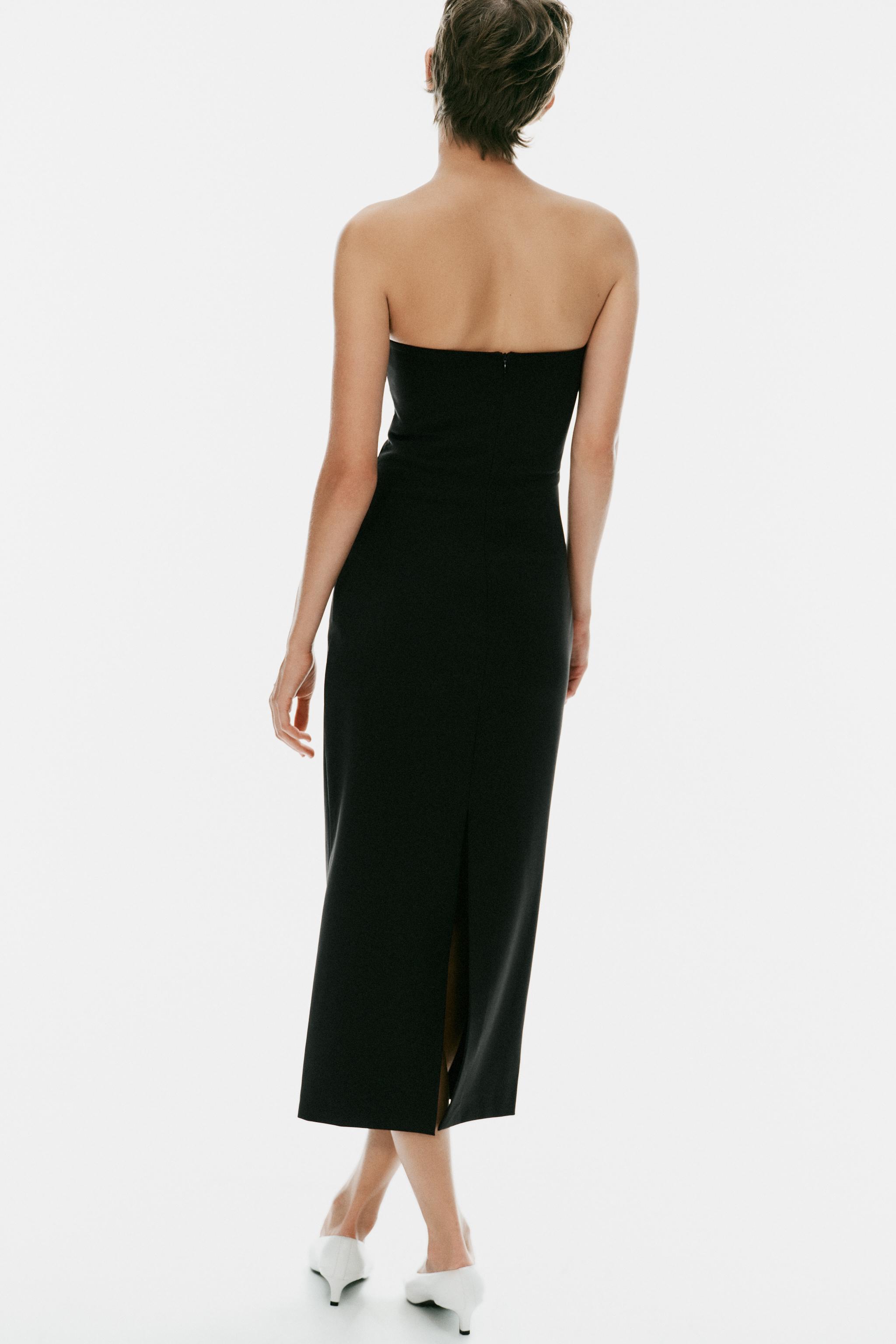 RUCHED CUTOUT MIDI DRESS
